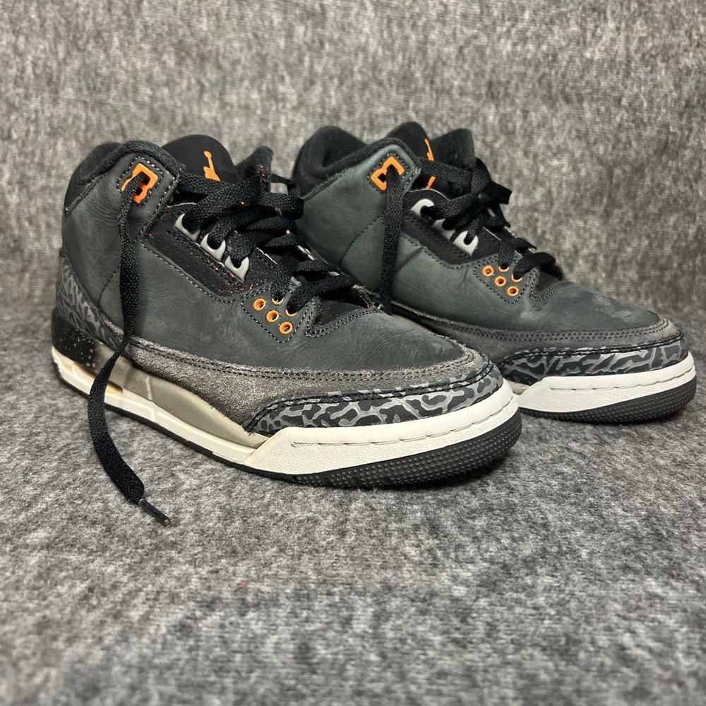 Air Jordan 3 Retro GS 'Fear' 2023 Basketball Shoe DM0967-080 Youth 6.5 Women's 8